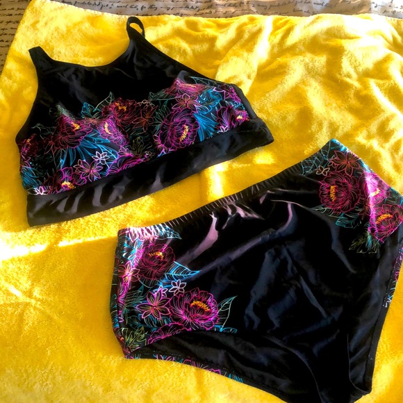 torrid Other - Torrid 2-piece floral black swimsuit